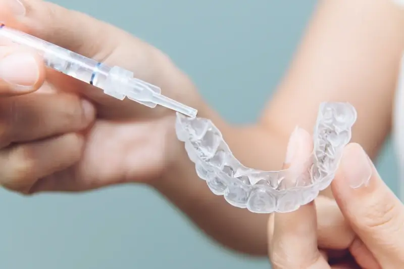 Aparat nakładkowy Invisalign