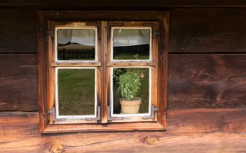 jak-przerobic-stare-okna-drewniane-f